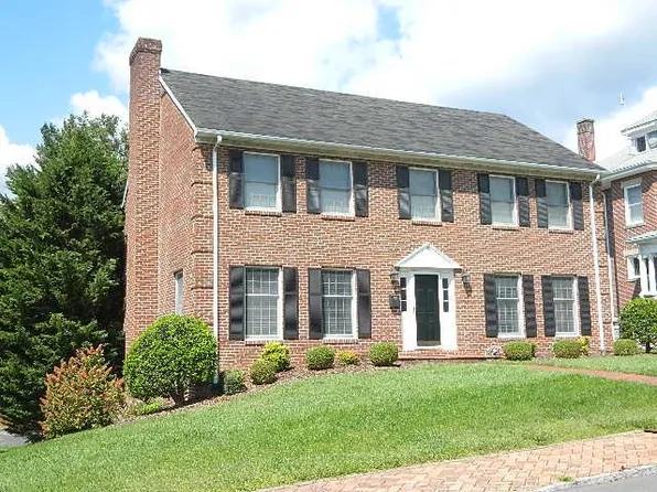 351 W Main St, Marion, VA 24354