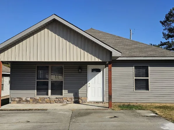 4 Santiago Dr, Sherwood, AR 72120