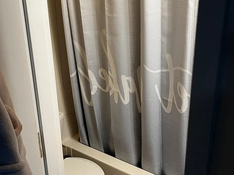 910 Castle Point Ter #1 — Photo 3