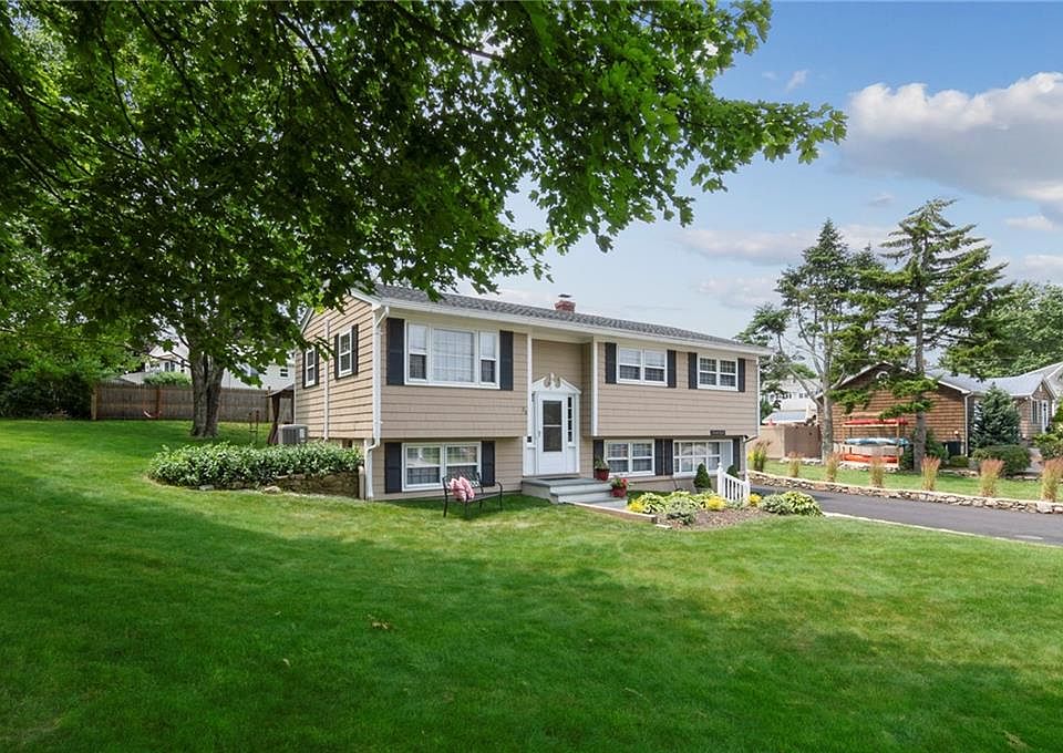 20 Highland Ave, Narragansett, RI 02882 Zillow