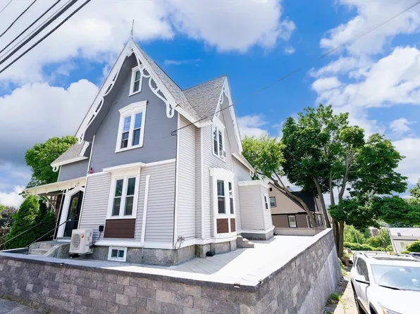 111 Summer St #1, Haverhill, MA 01830