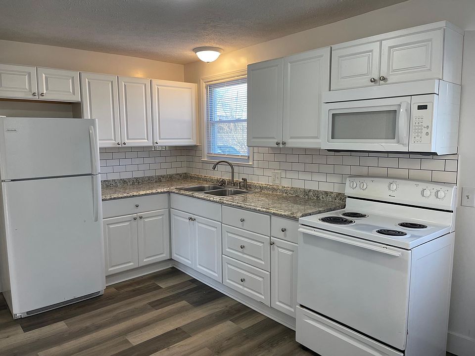 2nd image of 2325 Homewood Dr #2325