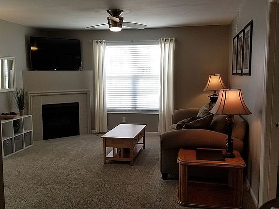 4th image of 115 Jubilee Hill Dr Unit B