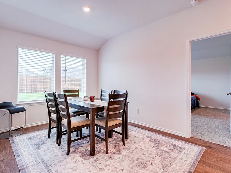 4115 Mountain Dr — Photo 5