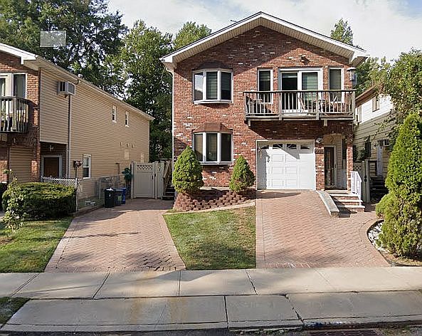 1st image of 971 Ramona Ave