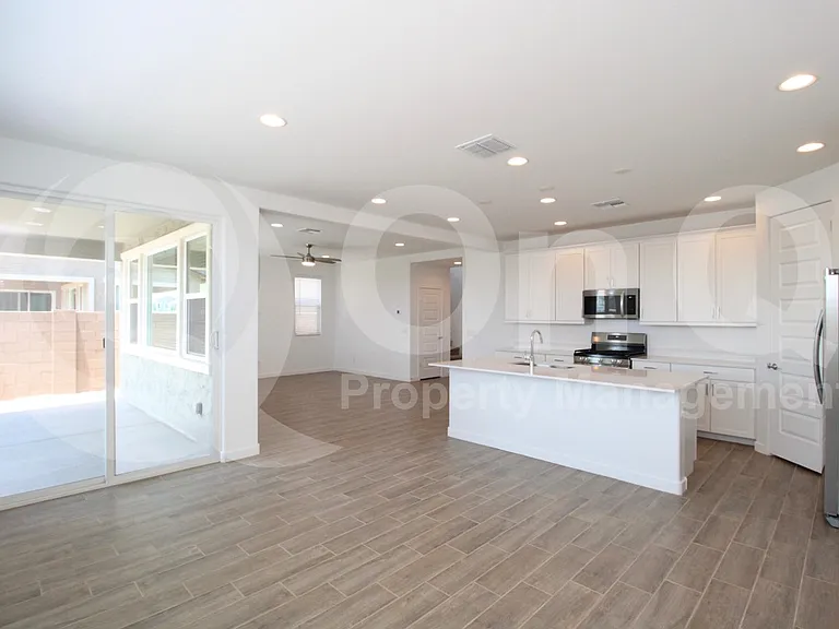 8239 E Petunia Ave — Photo 26