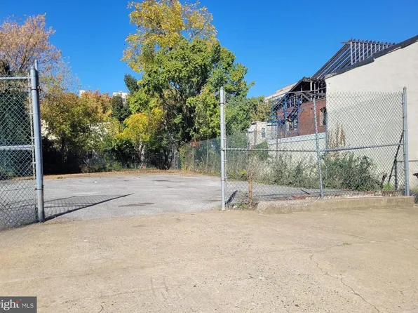913 Guyer Ave, Wilmington, DE 19801