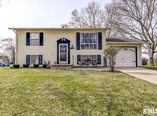 2752 Sandgate Rd, Springfield, IL 62702