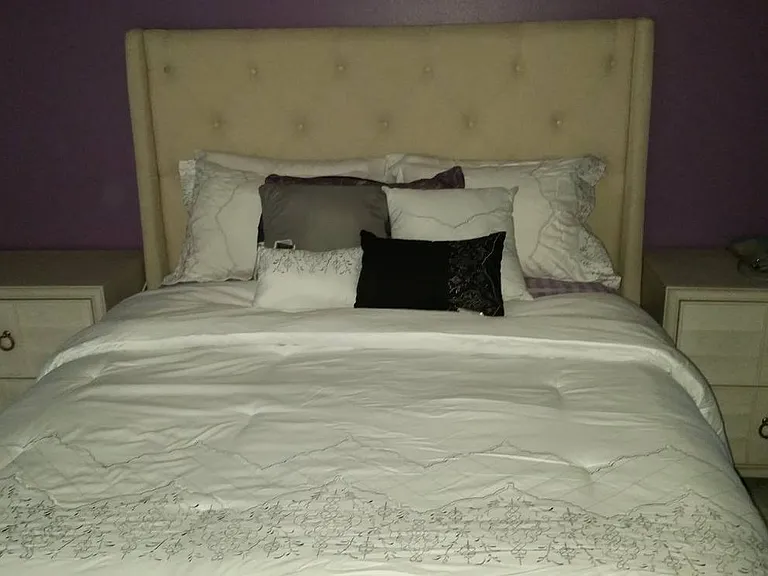 pictures of how owner furnished it just for concepts