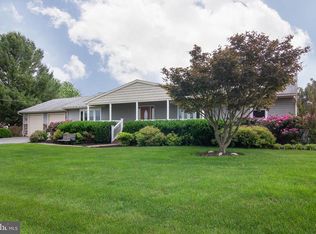 563 Oak Tree Rd, Westminster, MD 21157