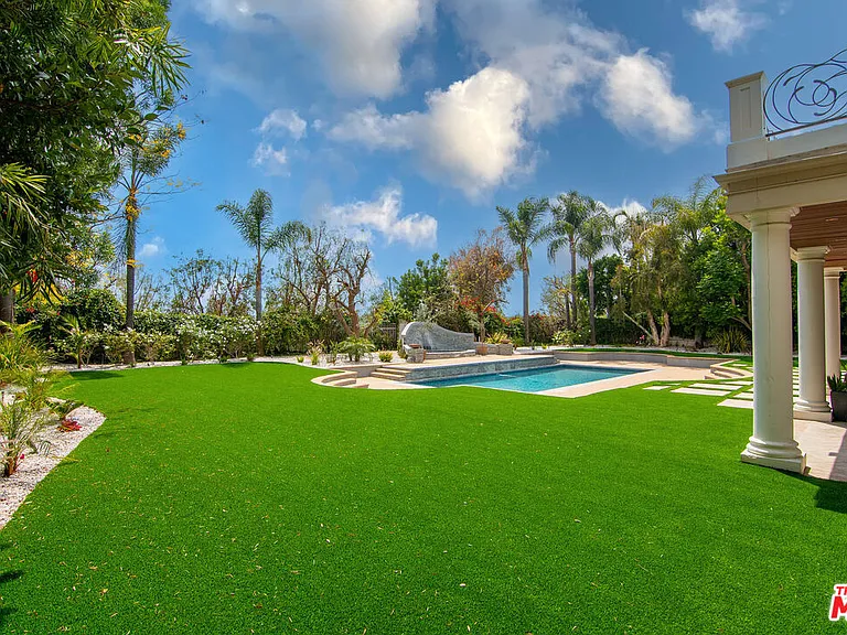 25522 Colette Way — Photo 31