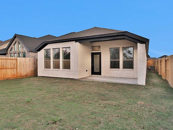 7th image of this home