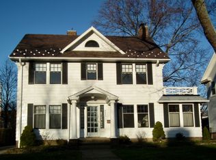 2931 Huntington Rd, Shaker Heights, OH 44120