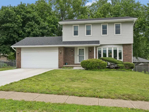501 39th St, West Des Moines, IA 50265