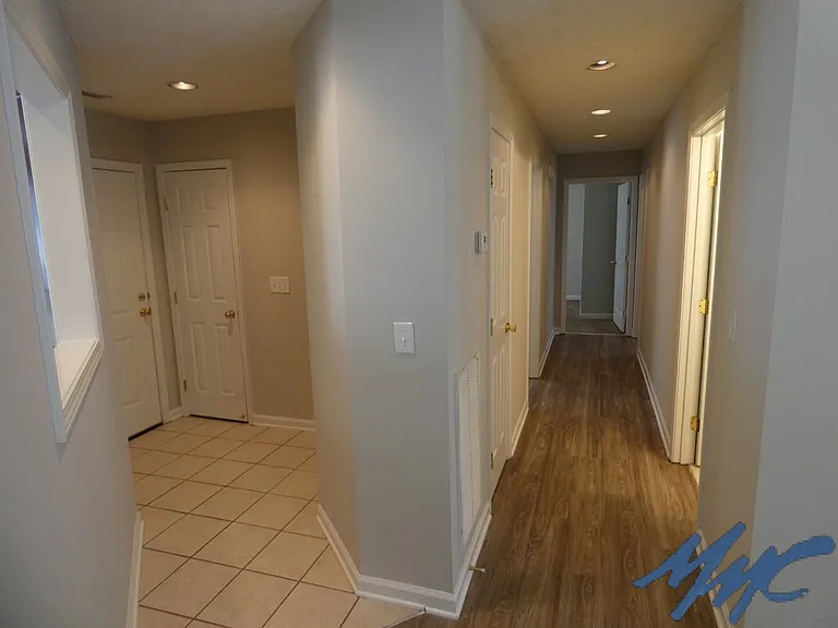 8001 Minehead Dr — Photo 9