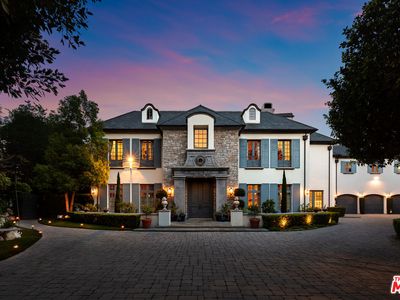 10323 Woodbridge St, Studio City, CA, 91602