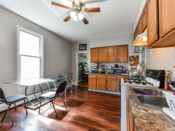 5th image of 4553 S Richmond St