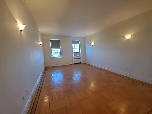 Rented by Magner Realty Group, LLC | media 2