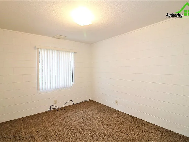 6152 Verde Vale Ct — Photo 11