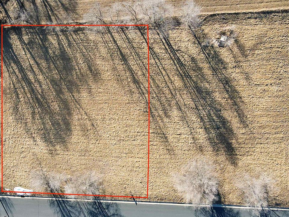 2nd image of 42 Prairie St