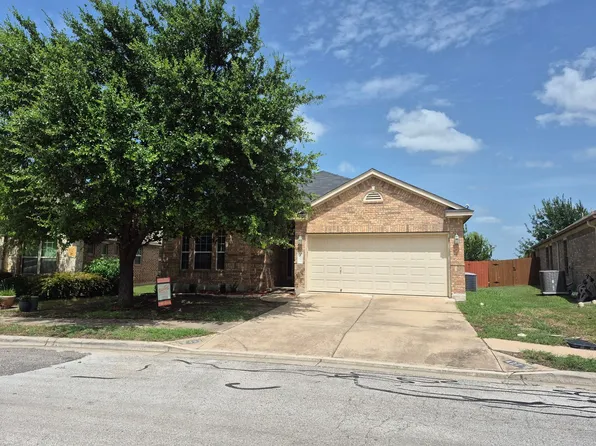 427 Tranquility Mtn, Buda, TX 78610