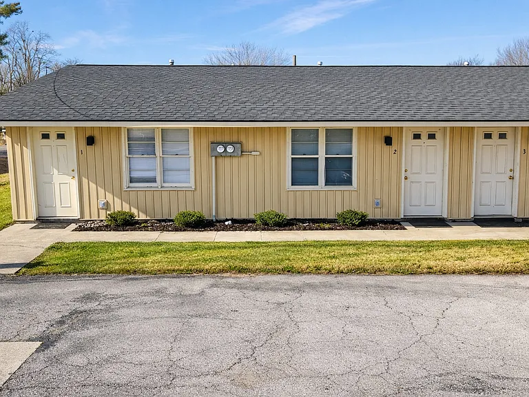 2336 Hovekamp Rd #1 — Photo 11
