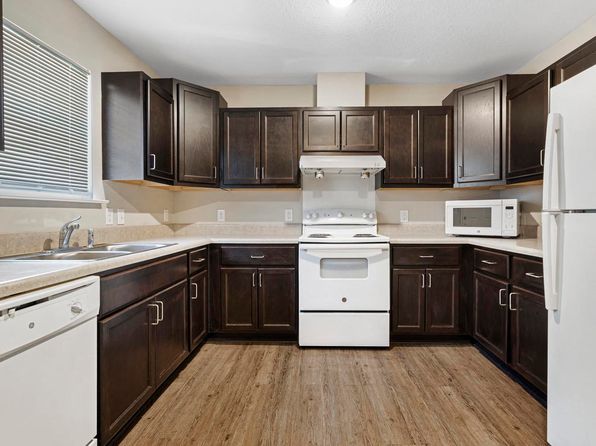 640 Ravenwood Dr #645