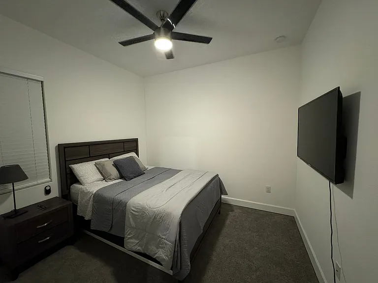 4970 Strand St — Photo 12