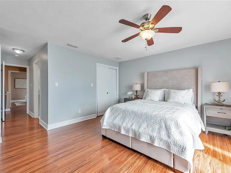 5172 Coquina Key Dr SE — Photo 17