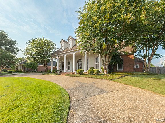 4th image of 3713 Everest Dr