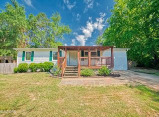 629 Old Slag Rd, Vonore, TN 37885