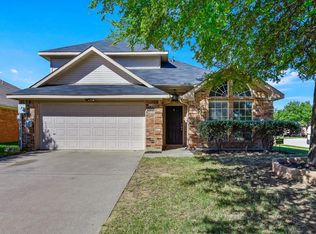 1201 Buehler Ct, Lewisville, TX