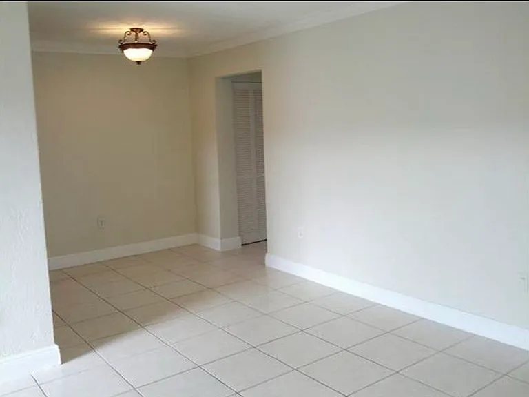 3805 SW 103rd Ave #204 — Photo 6