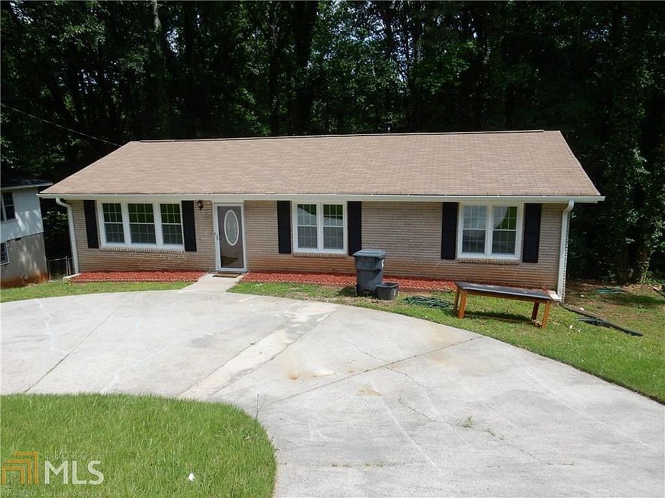1st image of 4053 Green Oak Dr