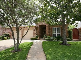 17320 Village Ln, Dallas, TX 75248