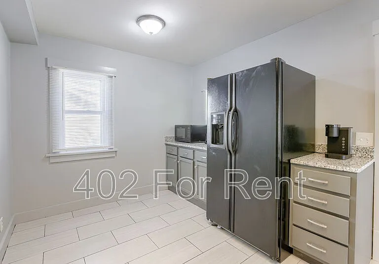 4806 Charles St — Photo 13