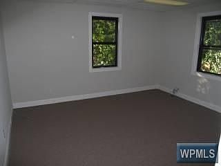 4th image of 179 Summerfield St