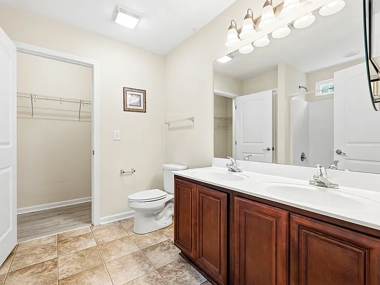 2375 Morlynn Dr — Photo 17