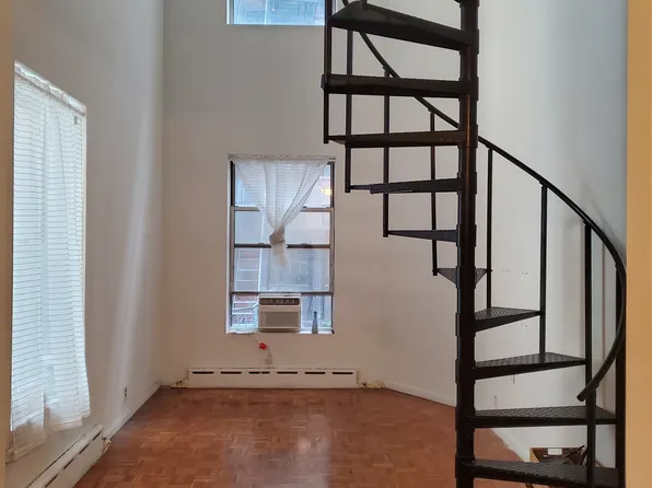 52 E 13th St APT 4E, New York, NY 10003