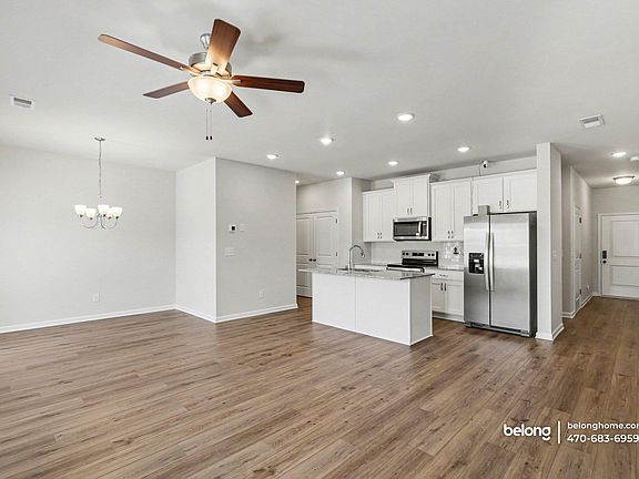 4th image of 6386 Sundowner Pl SW
