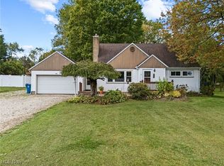 4666 Roop Ave, Barberton, OH 44203