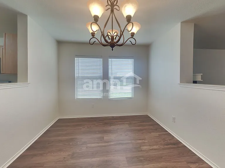 4229 Golden Horn Ln — Photo 8