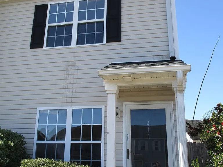 411 Timberlake Trl — Photo 1