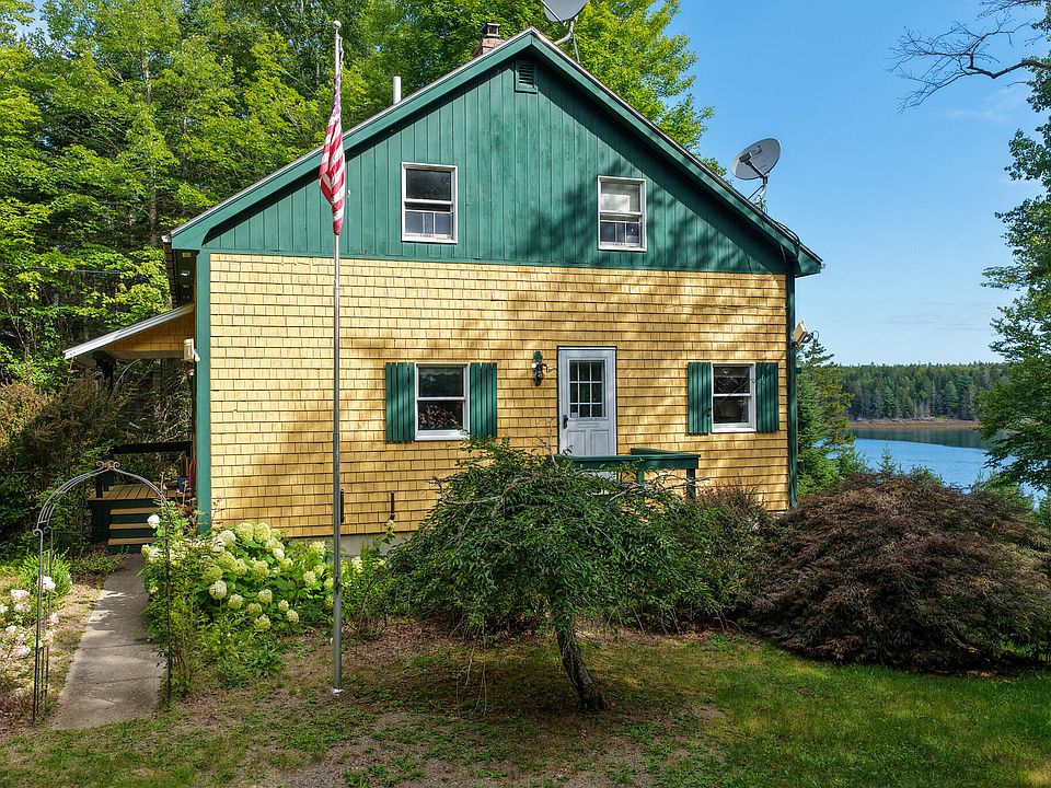 1st image of 255 Coffins Neck Road