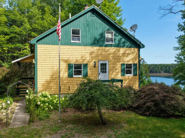 255 Coffins Neck Road, Lubec, ME 04652