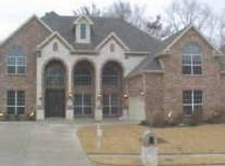 717 Parkhaven Dr, Mesquite, TX 75149