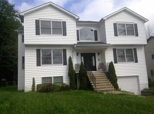 14 Laurel Park Rd, Fallsburg, NY 12733