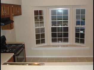 727 SW Liggett Rd APT B, Blue Springs, MO 64015