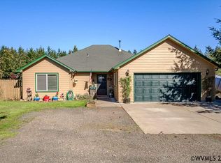 34185 E Lacomb Rd, Lebanon, OR 97355