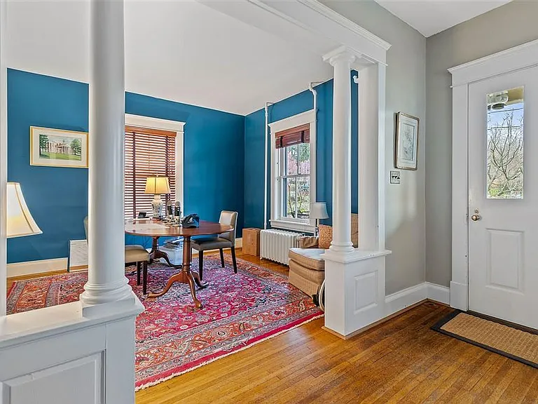 512 Lexington Ave — Photo 10
